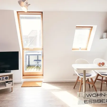 Ferienwohnung Mit Balkon In Zentraler Und Ruhiger Lage Büsum Buitenkant foto