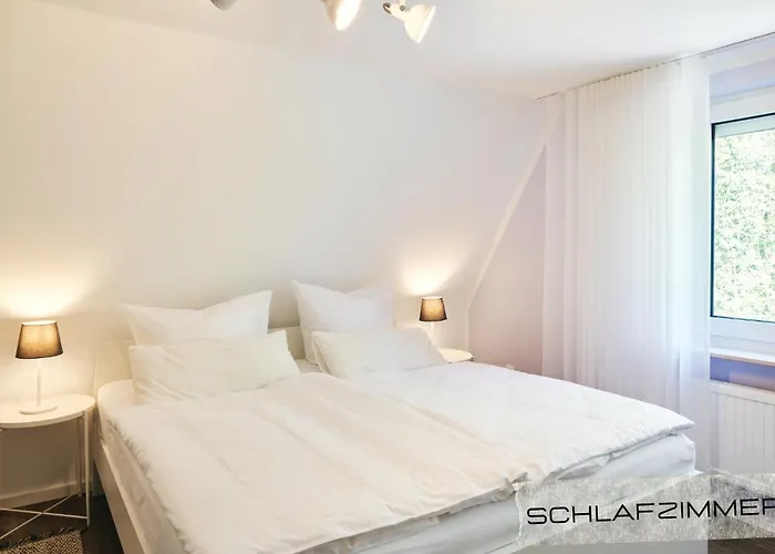 Ferienwohnung Mit Balkon In Zentraler Und Ruhiger Lage