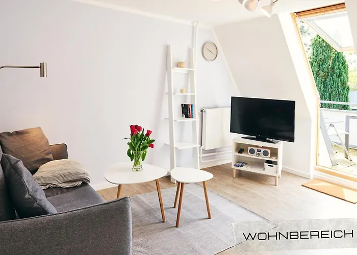 Ferienwohnung Mit Balkon In Zentraler Und Ruhiger Lage