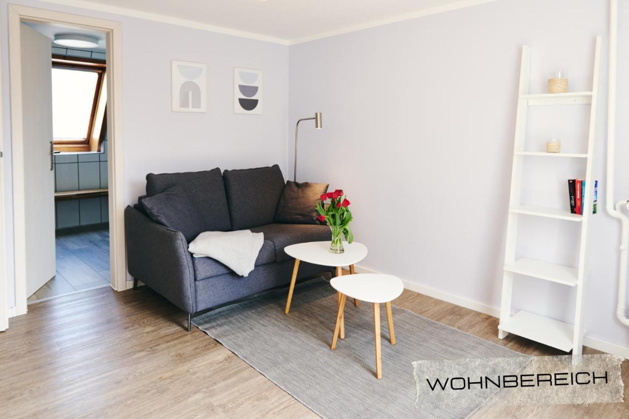 Mit Balkon In Zentraler Und Ruhiger Lage *